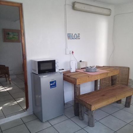Self Catering Unit 6, Sandbaai Херманус Номер фото